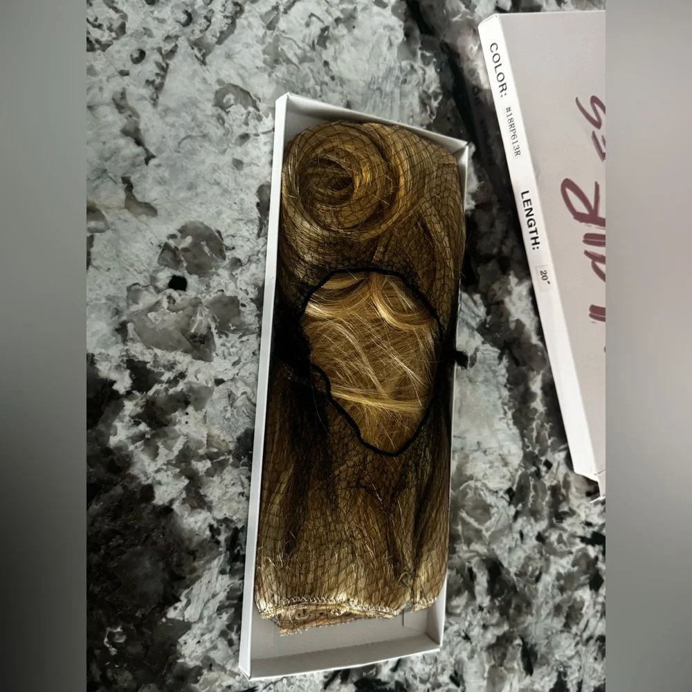 Blonde Hair Halo/Clip In Extension NIB